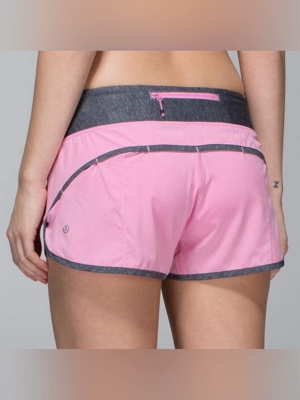 Lululemon Speed Short 4-Way Stretch 2.5”